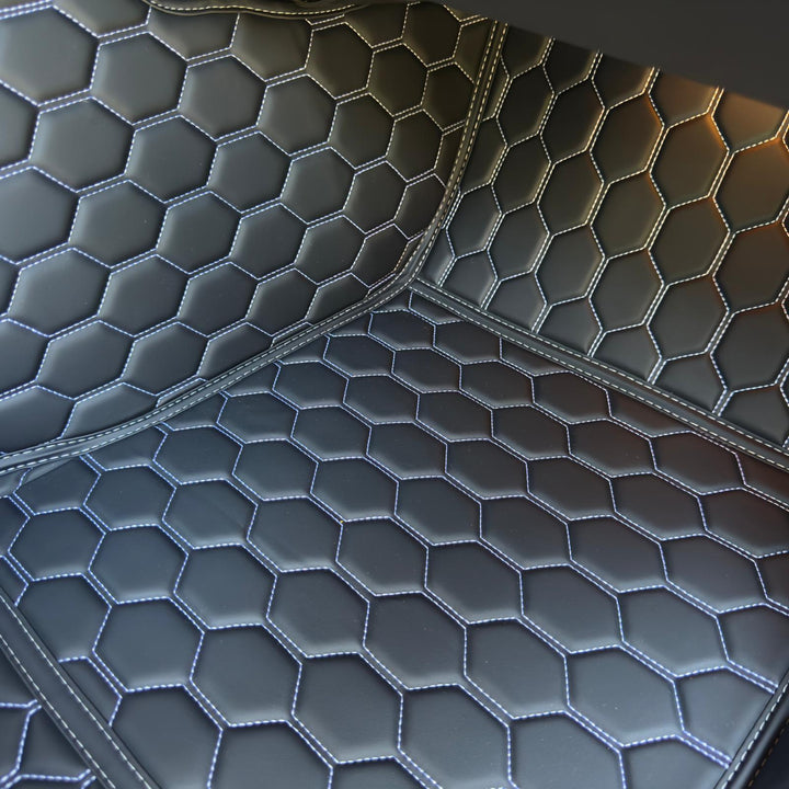 Corvette C6 Custom Honeycomb Leather Floor Mat