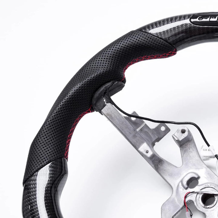Corvette C6 Carbon Fiber Steering Wheel (Custom Order)