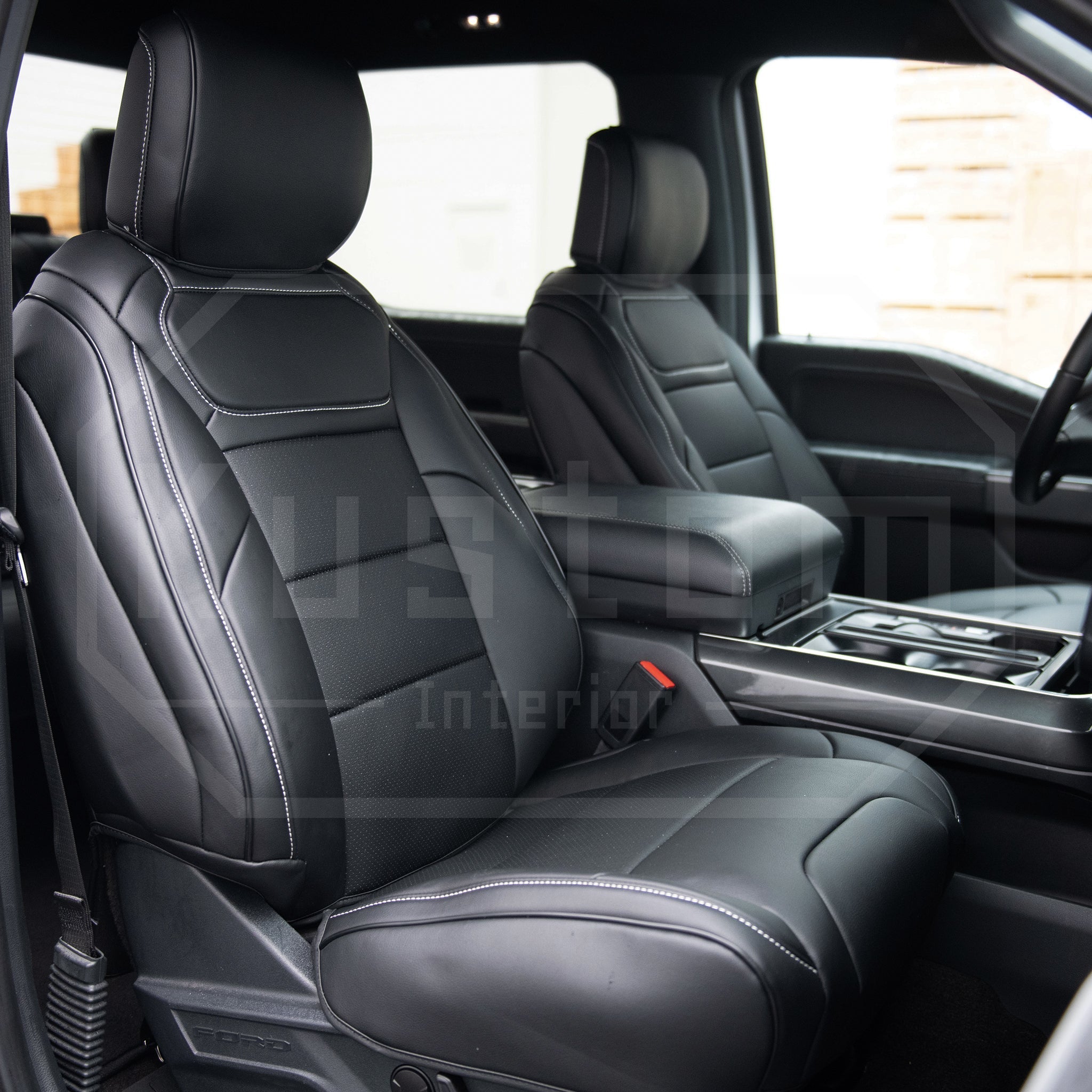 2024 Ford F-150 Raptor: Dominating Off-Road Power and Performance ...