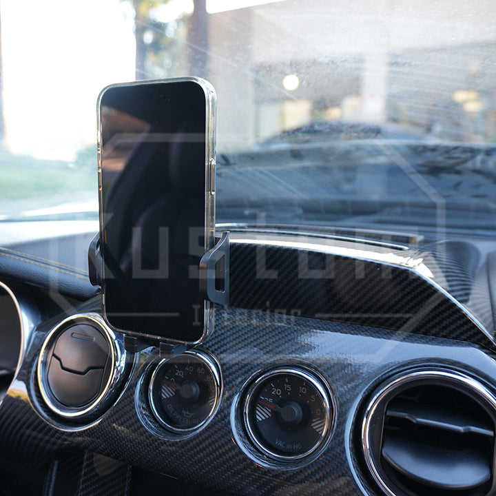 2015-23 Ford Mustang S550 Dash Panel Organizer Phone Mount