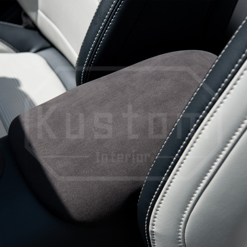 2024+ Ford Mustang S650 Suede Leather Armrest Cover