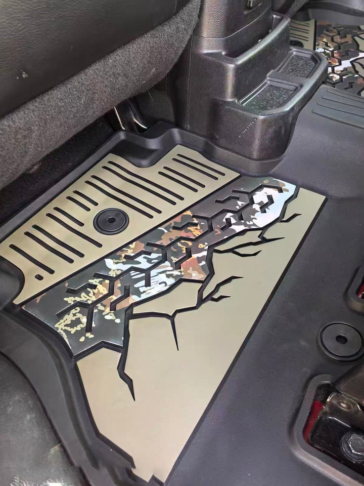2019+ Jeep Wrangler JL Custom Camouflage Floor Mat Liners