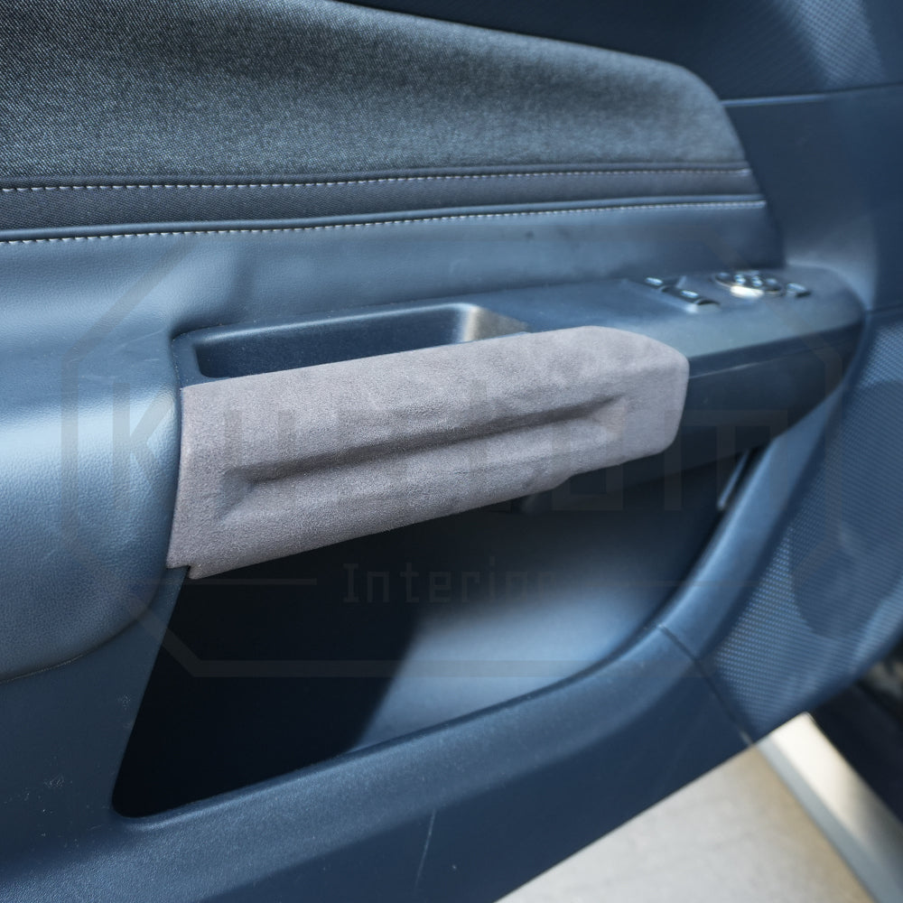 2024+ Ford Mustang S650 Suede Leather Door Handle Trim