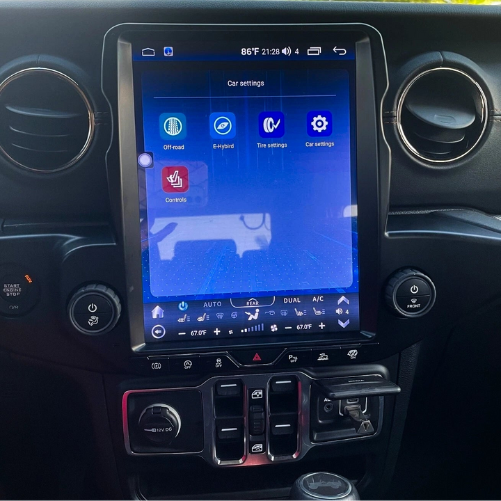 2018+ Jeep Wrangler JL Custom CarPlay Infotainment System